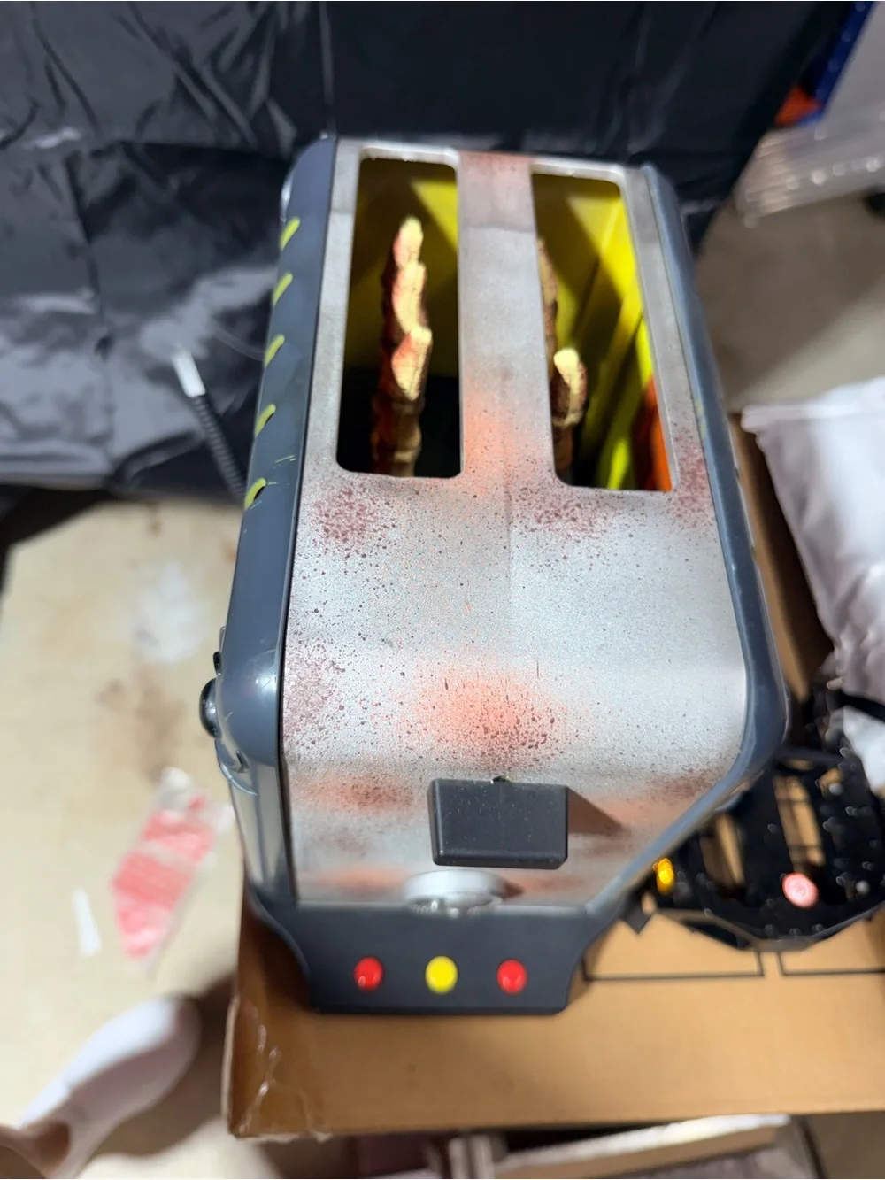 Tekky Design Slice of Terror Haunted Toaster Animated Skeleton Halloween Prop